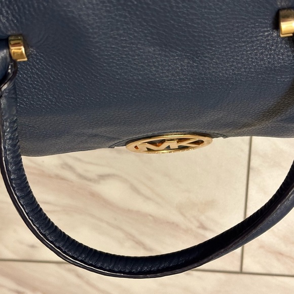 Excellent BLUE Michael Kors Fulton Python Top Zip Satchel - Picture 3 of 7